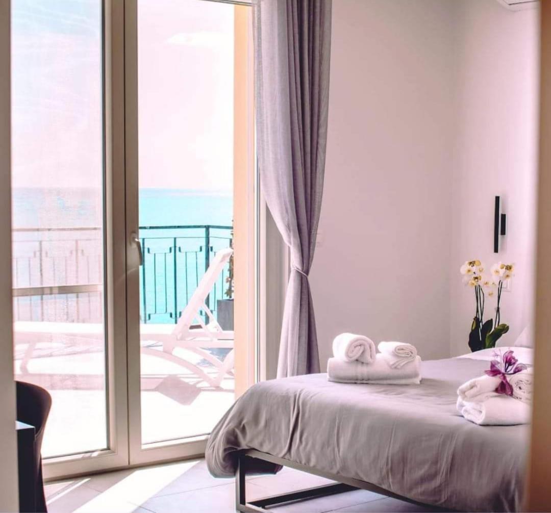 Blu Marine Bed and Breakfast Καταντζάρο Εξωτερικό φωτογραφία